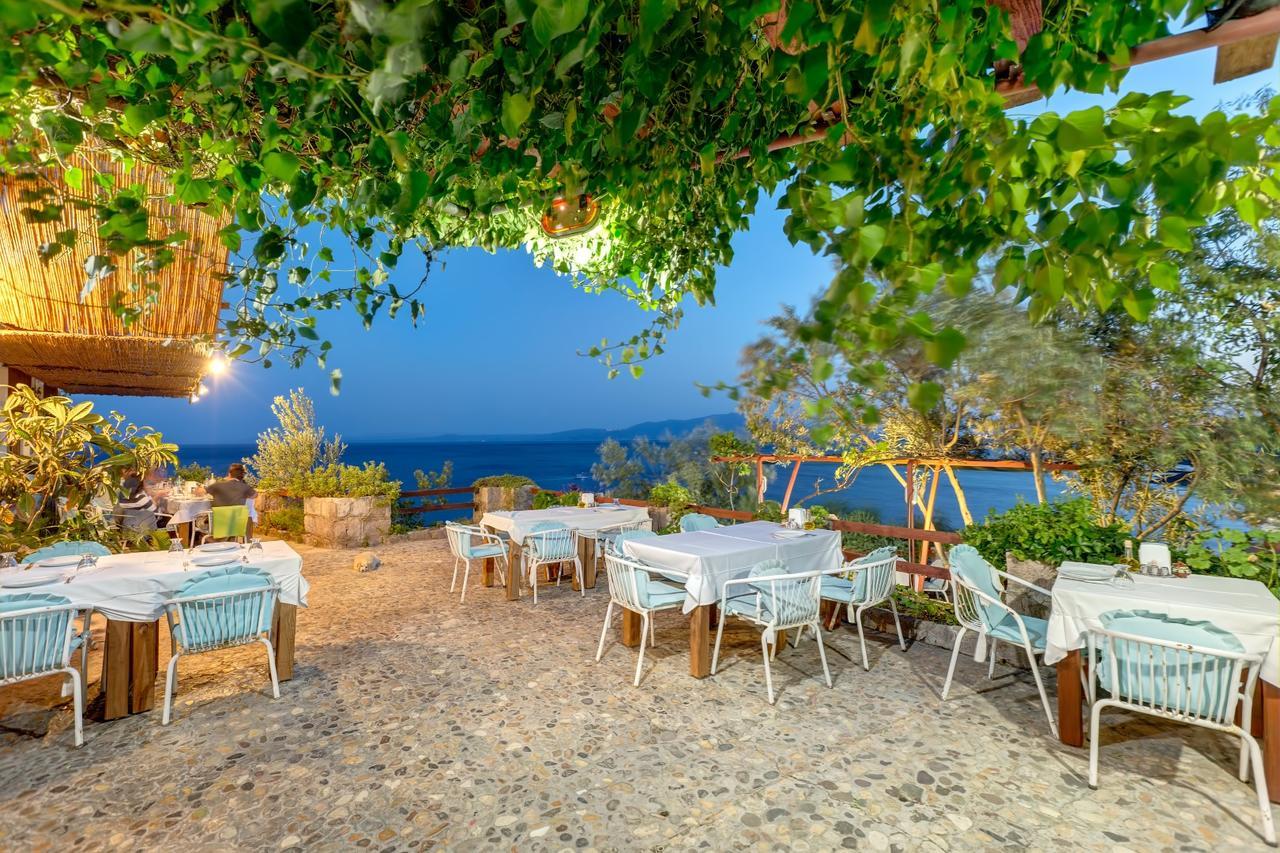 Assos Terrace Hotel Exterior foto